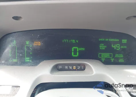 2000 Mercury Grand Marquis Ls z USA, uszkodzony, nr VIN 2MEFM75W3YX733434